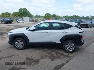 2025 Hyundai Kona SE with VIN KM8HACAB7SU222737, listed as a IAAI auction lot 42113828 with 1 mi miles. Bid and sale history available at carsss.com. Image 14.