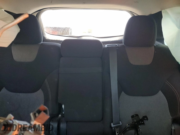 2018 Jeep Cherokee Latitude with VIN 1C4PJLCB9JD595676, listed as a Copart auction lot 54089255 with 103,033 mi miles and Salvage title. Bid and sale history available at DreamBid. Image 10.