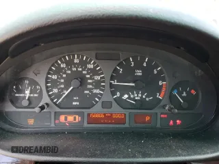 2001 BMW 3 Series 325i with VIN WBAAV33421FU88529, listed as a Copart auction lot 68473354 with 158,806 mi miles and Salvage Title. Bid and sale history available at carsss.com. Image 9.