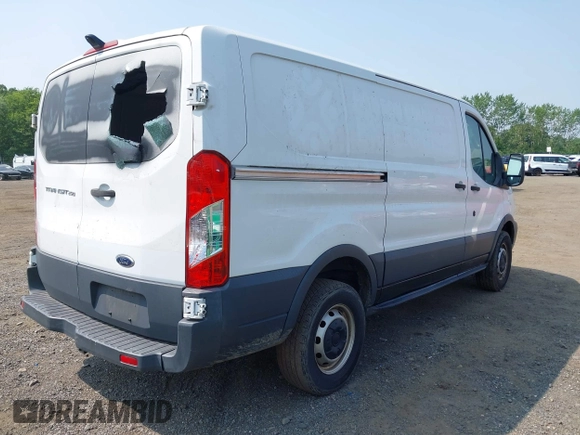 2015 Ford Transit Cargo z VIN 1FTNR1YM6FKB00237, wystawiony jako IAAI lot #41881887 z przebiegiem 97 274 mil mil oraz . Historia ofert i sprzedaży dostępna na DreamBid. Obrazek 4.