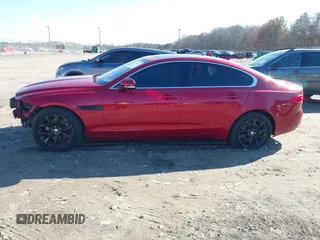 2018 Jaguar XF 25t Premium with VIN SAJBJ4FX1JCY55244, listed as a IAAI auction lot 41123344 with 57,373 mi miles. Bid and sale history available at carsss.com. Image 14.