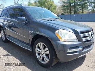 2011 Mercedes-Benz GL-Class GL 450 with VIN 4JGBF7BE9BA662497, listed as a IAAI auction lot 42102696 with 90,924 mi miles. Bid and sale history available at carsss.com. Image 1.