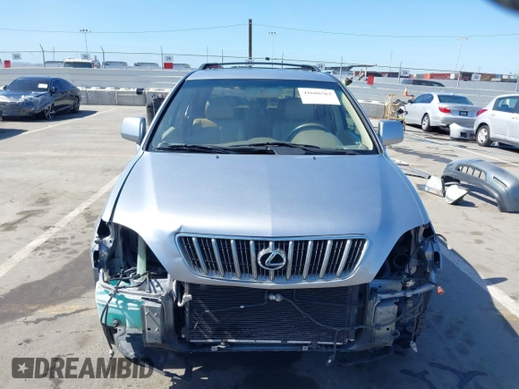 2002 Lexus RX with VIN JTJGF10U720140178, listed as a IAAI auction lot 41686562 with 166,211 mi miles. Bid and sale history available at carsss.com. Image 13.