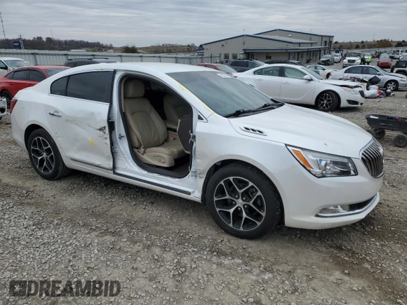 2016 Buick LaCrosse Sport Touring with VIN 1G4G45G31GF224915, listed as a Copart auction lot 82227874 with 112,488 mi miles and Salvage Title. Bid and sale history available at carsss.com. Image 4.