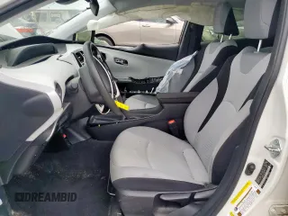 2017 Toyota Prius Two z VIN JTDKBRFU3H3041377, wystawiony jako Copart lot #58747625 z przebiegiem 54 773 mil mil oraz Szkoda całkowita • Salvage title. Historia ofert i sprzedaży dostępna na DreamBid. Obrazek 7.