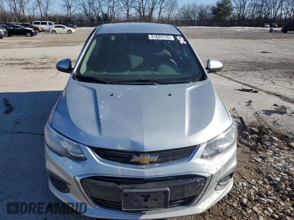 2020 Chevrolet Sonic LT z VIN 1G1JG6SB2L4115299, wystawiony jako Copart lot #41826735 z przebiegiem 120 280 mil mil oraz Szkoda całkowita • Salvage title. Historia ofert i sprzedaży dostępna na DreamBid. Obrazek 5.