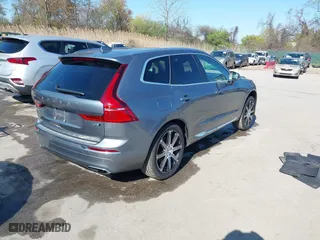 2020 Volvo XC60 Inscription with VIN YV4102RL5L1490699, listed as a IAAI auction lot 41962007 with 56,607 mi miles. Bid and sale history available at carsss.com. Image 4.