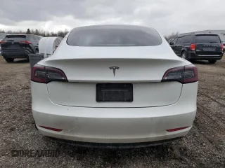 2021 Tesla Model 3 Standard Range Plus z VIN 5YJ3E1EA0MF906162, wystawiony jako Copart lot #53004925 z przebiegiem 149 163 mil mil oraz Tytuł czysty. Historia ofert i sprzedaży dostępna na DreamBid. Obrazek 6.