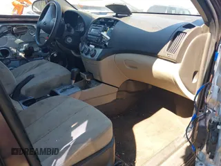 2009 Hyundai Elantra GLS with VIN KMHDU46D99U616403, listed as a IAAI auction lot 41692130 with 246,754 mi miles and . Bid and sale history available at DreamBid. Image 5.