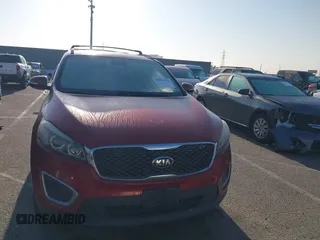 2017 Kia Sorento LX with VIN 5XYPG4A37HG220672, listed as a IAAI auction lot 41949310 with 196,269 mi miles. Bid and sale history available at carsss.com. Image 12.