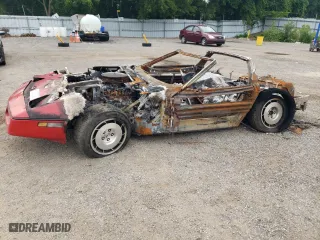 1985 Chevrolet Corvette with VIN 1G1YY0785F5103913, listed as a Copart auction lot 61049734 with 0 mi miles and Non Repairable. Bid and sale history available at carsss.com. Image 1.