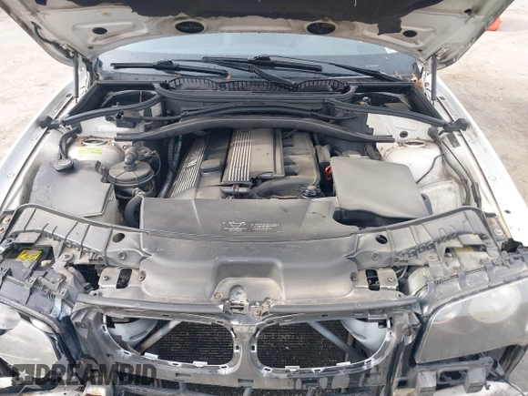 2005 BMW X3 3.0i with VIN WBXPA934X5WD13064, listed as a IAAI auction lot 41920713 with 283,592 mi miles. Bid and sale history available at carsss.com. Image 10.