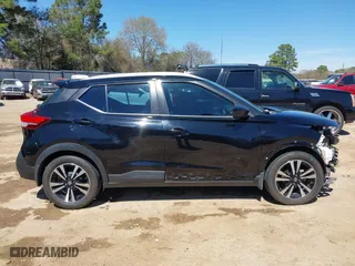 2018 Nissan Kicks SV with VIN 3N1CP5CU6JL518464, listed as a IAAI auction lot 41801091 with 72,365 mi miles. Bid and sale history available at carsss.com. Image 14.