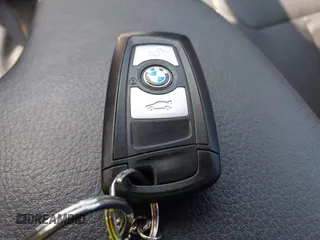 2013 BMW 3 Series 328i xDrive with VIN WBA3B3C59DF532234, listed as a IAAI auction lot 42708978 with 65,370 mi miles and . Bid and sale history available at DreamBid. Image 11.