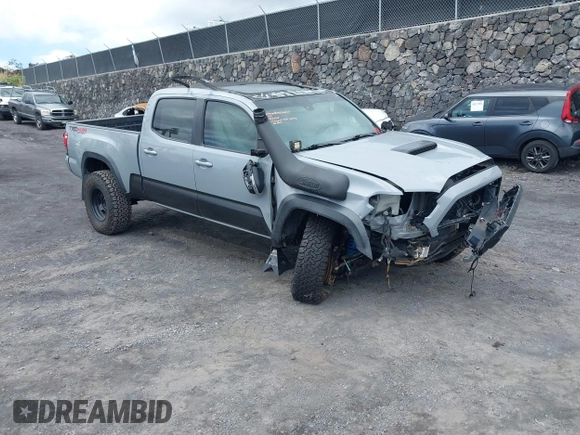 2018 Toyota Tacoma SR5 with VIN 3TMDZ5BN3JM039497, listed as a IAAI auction lot 42326823 with 92,977 mi miles and . Bid and sale history available at DreamBid. Image 1.