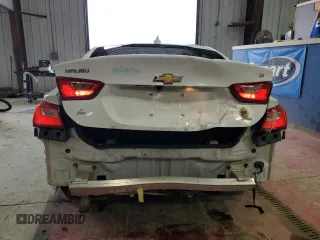 2018 Chevrolet Malibu LT z VIN 1G1ZD5ST1JF233439, wystawiony jako Copart lot #53371825 z przebiegiem 143 072 mil mil oraz Szkody całkowita. Historia ofert i sprzedaży dostępna na DreamBid. Obrazek 6.