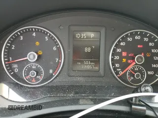 2010 Volkswagen Jetta SE with VIN 3VWRZ7AJ4AM059304, listed as a Copart auction lot 59497295 with 114,957 mi miles and Salvage title. Bid and sale history available at DreamBid. Image 9.