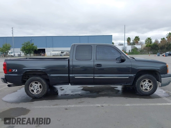 2003 Chevrolet Silverado 1500 LS с VIN 1GCEK19TX3E107860, выставлен на аукционе IAAI как лот 41461401 с пробегом 379 055 миль миль и . История ставок и продаж доступна на DreamBid. Изображение 13.