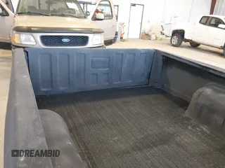 1993 Nissan Frontier с VIN 1N6SD11S3PC348898, выставлен на аукционе IAAI как лот 42212984 с пробегом 173 466 миль миль и . История ставок и продаж доступна на DreamBid. Изображение 8.