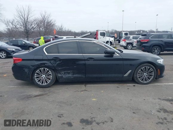 2019 BMW 5 Series 530i xDrive with VIN WBAJA7C51KWW26798, listed as a IAAI auction lot 41320980 with 65,865 mi miles. Bid and sale history available at carsss.com. Image 13.