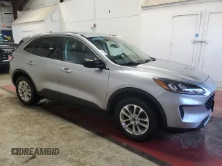 2022 Ford Escape SE with VIN 1FMCU9G68NUB09303, listed as a Copart auction lot 50367795 with 110,088 mi miles and Clean Title. Bid and sale history available at DreamBid. Image 4.