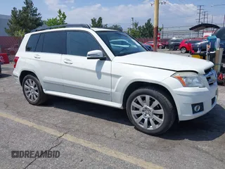2011 Mercedes-Benz GLK 350 z VIN WDCGG5GB1BF553653, wystawiony jako IAAI lot #42174064 z przebiegiem 109 365 mil mil oraz . Historia ofert i sprzedaży dostępna na DreamBid. Obrazek 1.