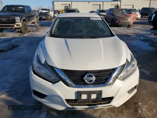 2018 Nissan Altima 2.5 SR with VIN 1N4AL3AP6JC265987, listed as a Copart auction lot 88270915 with 116,600 mi miles and Salvage Title. Bid and sale history available at carsss.com. Image 5.