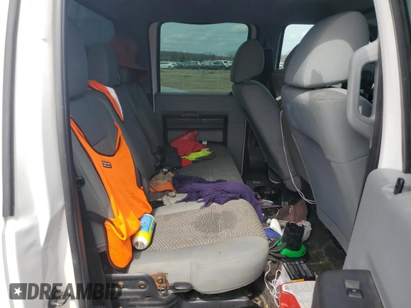 2011 Ford F-250 XL z VIN 1FT7W2B62BEB15344, wystawiony jako Copart lot #51219845 z przebiegiem 276 855 mil mil oraz Szkoda całkowita • Salvage title. Historia ofert i sprzedaży dostępna na DreamBid. Obrazek 10.