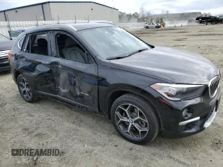 2017 BMW X1 xDrive28i with VIN WBXHT3C37H5F76447, listed as a Copart auction lot 67991792 with 84,189 mi miles. Bid and sale history available at carsss.com. Image 4.