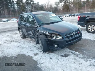 2009 Toyota RAV4 Sport with VIN JTMBK32V395075014, listed as a IAAI auction lot 41340214 with 210,422 mi miles and . Bid and sale history available at DreamBid. Image 1.