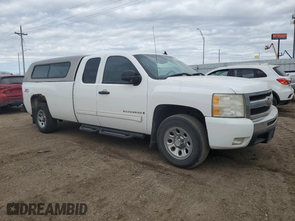 2009 Chevrolet Silverado 1500 LT with VIN 1GCEK29J89E128347, listed as a Copart auction lot 50642215 with 228,563 mi miles and Salvage Title. Bid and sale history available at carsss.com. Image 4.