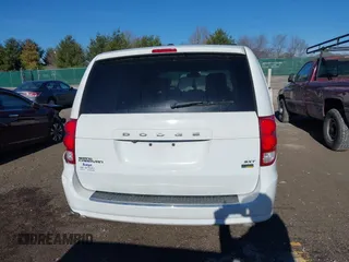 2019 Dodge Grand Caravan SXT with VIN 2C4RDGCG3KR752667, listed as a IAAI auction lot 41685273 with 171,352 mi miles and . Bid and sale history available at DreamBid. Image 16.