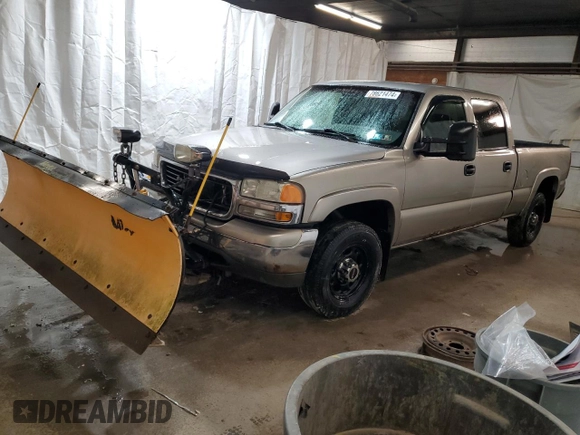 2002 GMC Sierra 1500HD SLE z VIN 1GTGK13U22F240809, wystawiony jako Copart lot #78621474 z przebiegiem 201 346 mil mil oraz Szkody całkowita. Historia ofert i sprzedaży dostępna na DreamBid. Obrazek 1.