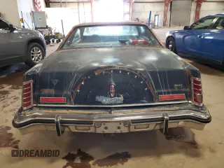 1977 Lincoln Continental with VIN 7Y89A929060, listed as a Copart auction lot 44618245 with 93,147 mi miles and Clean Title. Bid and sale history available at DreamBid. Image 6.