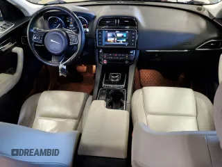 2017 Jaguar F-Pace 20d Prestige z VIN SADCK2BN2HA099023, wystawiony jako Copart lot #52750675 z przebiegiem 101 185 mil mil oraz Czysty tytuł • Clean title. Historia ofert i sprzedaży dostępna na DreamBid. Obrazek 8.