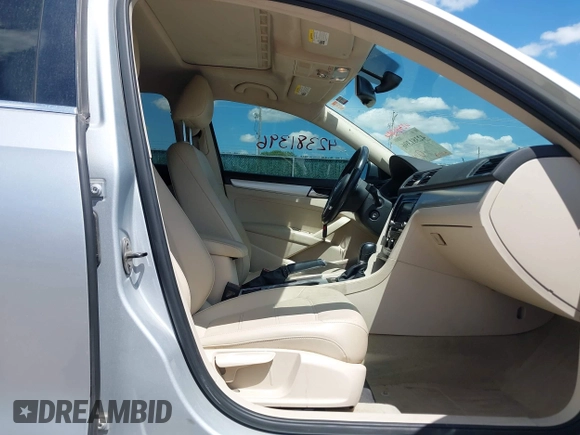 2013 Volkswagen Passat SE with VIN 1VWBN7A3XDC072918, listed as a IAAI auction lot 42381396 with 180,103 mi miles and . Bid and sale history available at DreamBid. Image 5.
