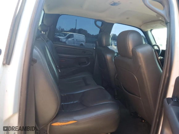2007 Chevrolet Silverado 2500HD Classic LT3 with VIN 1GCHK23D47F101542, listed as a Copart auction lot 69338214 with 283,302 mi miles and Salvage Title. Bid and sale history available at carsss.com. Image 11.