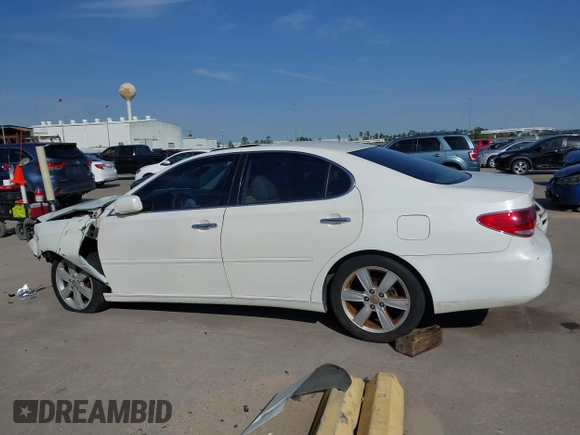 2005 Lexus ES 330 with VIN JTHBA30GX55078475, listed as a IAAI auction lot 41742679 with 212,405 mi miles. Bid and sale history available at carsss.com. Image 14.