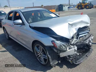 2019 Mercedes-Benz E-Class E 300 with VIN WDDZF4JB9KA582874, listed as a IAAI auction lot 41855689 with 42,445 mi miles. Bid and sale history available at carsss.com. Image 1.