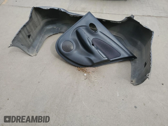 2019 Nissan Versa SV z VIN 3N1CN7AP7KL872090, wystawiony jako Copart lot #53095795 z przebiegiem 88 987 mil mil oraz Szkoda całkowita • Salvage title. Historia ofert i sprzedaży dostępna na DreamBid. Obrazek 12.