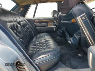 1985 Cadillac Seville z VIN 1G6KS6985FE825187, wystawiony jako Copart lot #54197375 z przebiegiem 2706 mil mil oraz Tytuł czysty. Historia ofert i sprzedaży dostępna na DreamBid. Obrazek 10.