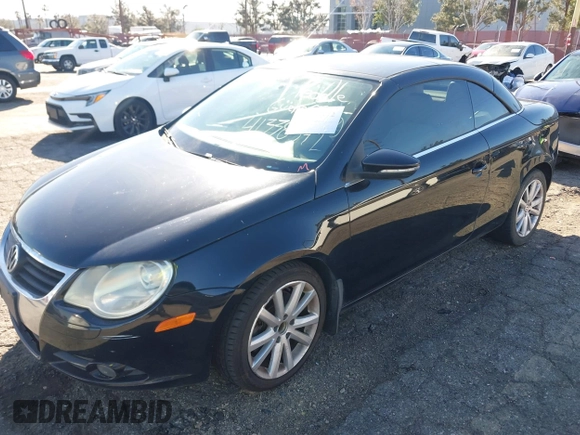 2011 Volkswagen Eos Komfort с VIN WVWBA7AH3BV001569, выставлен на аукционе IAAI как лот 41338372 с пробегом 173 248 миль миль и . История ставок и продаж доступна на DreamBid. Изображение 2.
