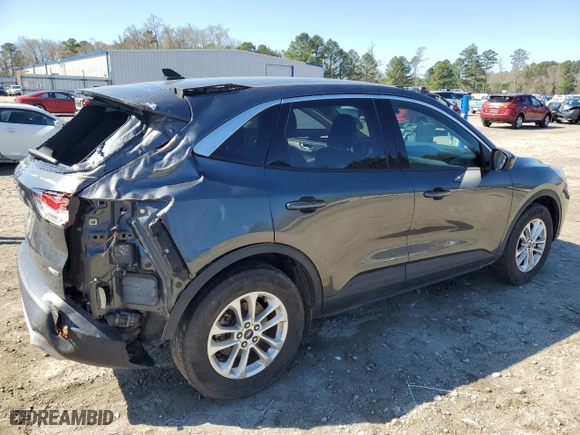 2020 Ford Escape SE with VIN 1FMCU9G62LUB22626, listed as a Copart auction lot 50601455 with 37,056 mi miles and Salvage Title. Bid and sale history available at carsss.com. Image 3.