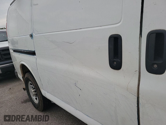 2012 Chevrolet Express Cargo с VIN 1GCWGFCAXC1164237, выставлен на аукционе IAAI как лот 42620003 с пробегом 219 226 миль миль и . История ставок и продаж доступна на DreamBid. Изображение 33.