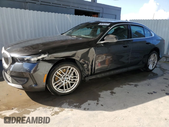 2024 BMW 5 Series 530i with VIN WBA43FJ06RCR00825, listed as a Copart auction lot 43926095 with 0 mi miles and Clean Title. Bid and sale history available at carsss.com. Image 1.