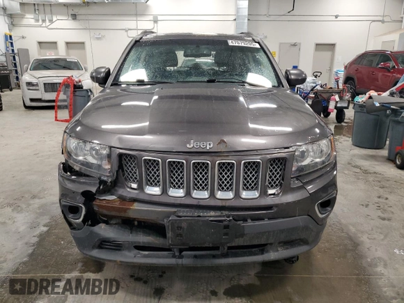 2016 Jeep Compass High Altitude with VIN 1C4NJDAB2GD762730, listed as a Copart auction lot 47079205 with 242,854 mi miles and Non Repairable. Bid and sale history available at carsss.com. Image 5.
