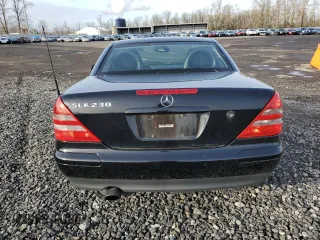 1999 Mercedes-Benz SLK 230/320 z VIN WDBKK47F7XF142078, wystawiony jako Copart lot #43598095 z przebiegiem 61 995 mil mil oraz Szkoda całkowita • Salvage title. Historia ofert i sprzedaży dostępna na DreamBid. Obrazek 6.