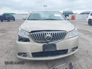2012 Buick LaCrosse Leather z VIN 1G4GC5E39CF317732, wystawiony jako IAAI lot #42126430 z przebiegiem 55 847 mil mil oraz . Historia ofert i sprzedaży dostępna na DreamBid. Obrazek 6.