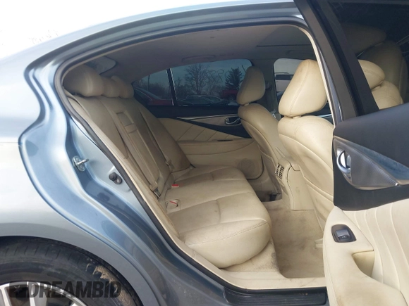 2016 Infiniti Q50 2.0t Premium with VIN JN1CV7AR3GM250973, listed as a IAAI auction lot 41099907 with 115,173 mi miles. Bid and sale history available at carsss.com. Image 8.