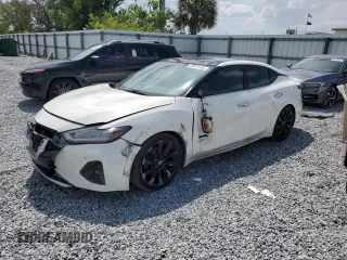 2017 Nissan Maxima SV with VIN 1N4AA6AP9HC409890, listed as a Copart auction lot 55473195 with 104,518 mi miles and Clean Title. Bid and sale history available at DreamBid. Image 1.